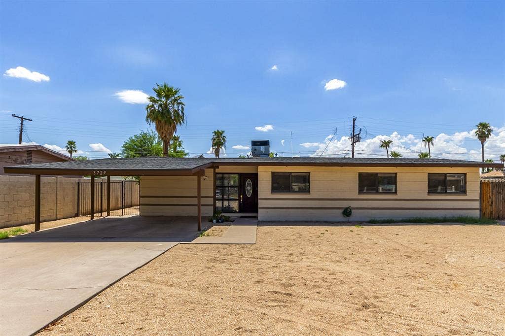 7 BR in Phoenix