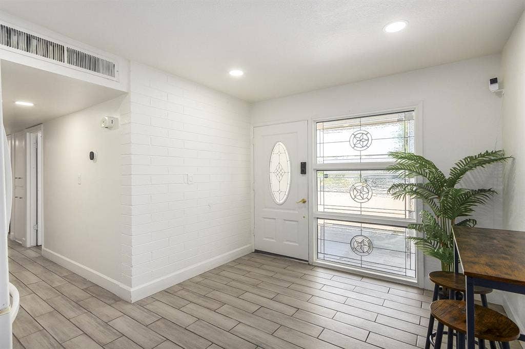 7 BR in Phoenix