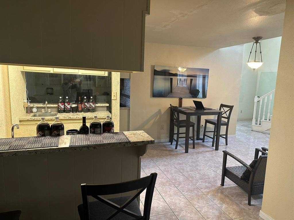 3 BR in Houston