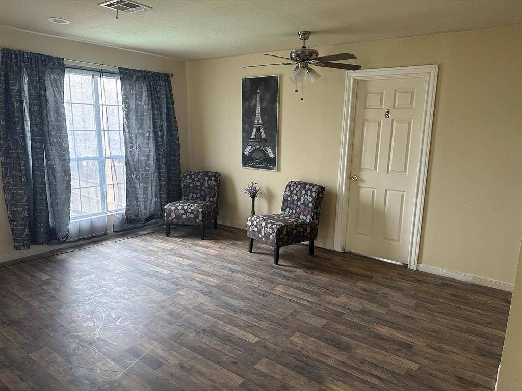 3 BR in Houston