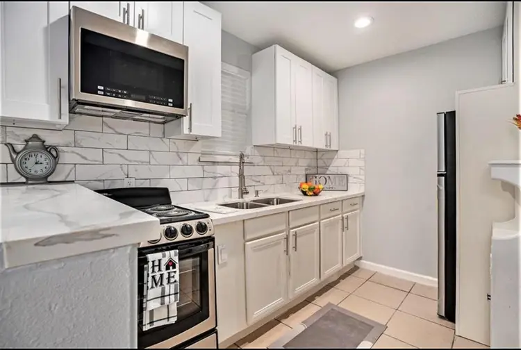 1 BR in Houston