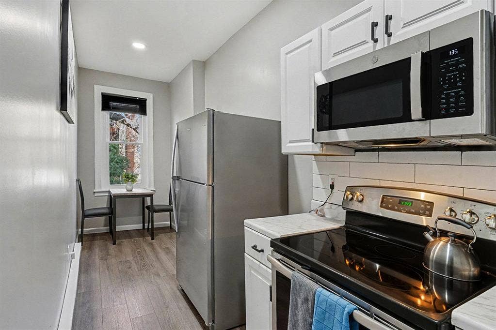3 BR in Philadelphia