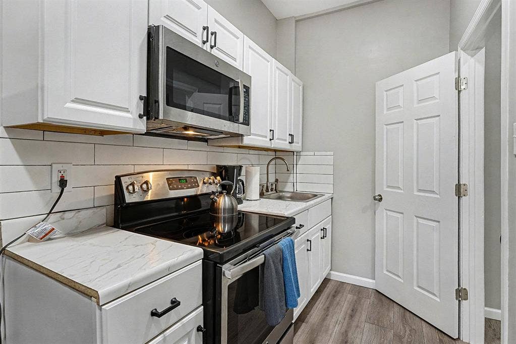 3 BR in Philadelphia