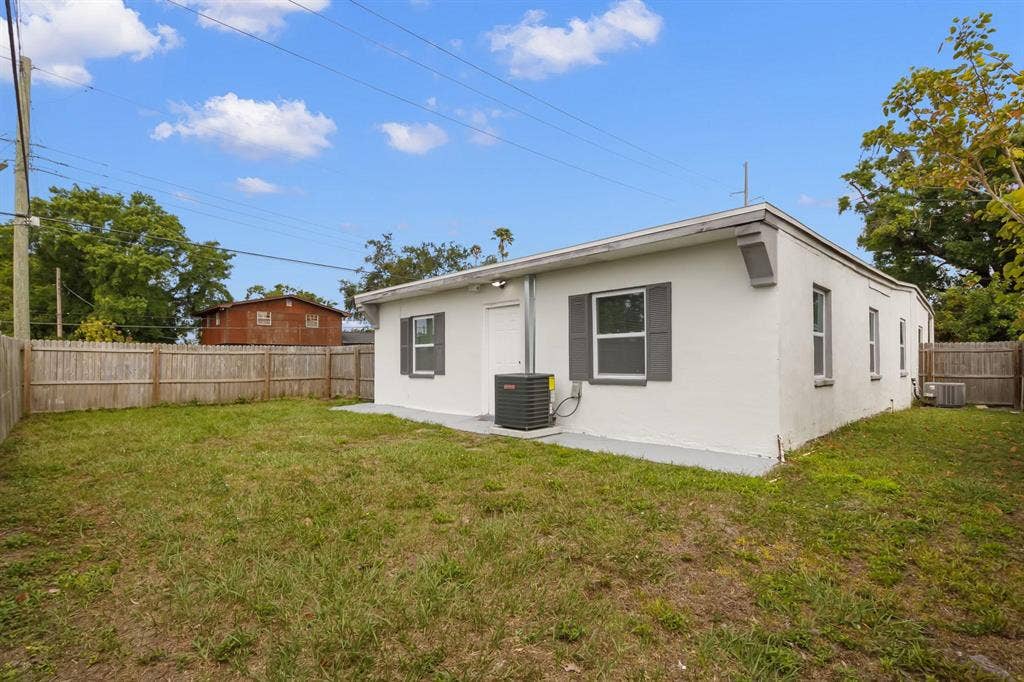 3 BR in Tampa