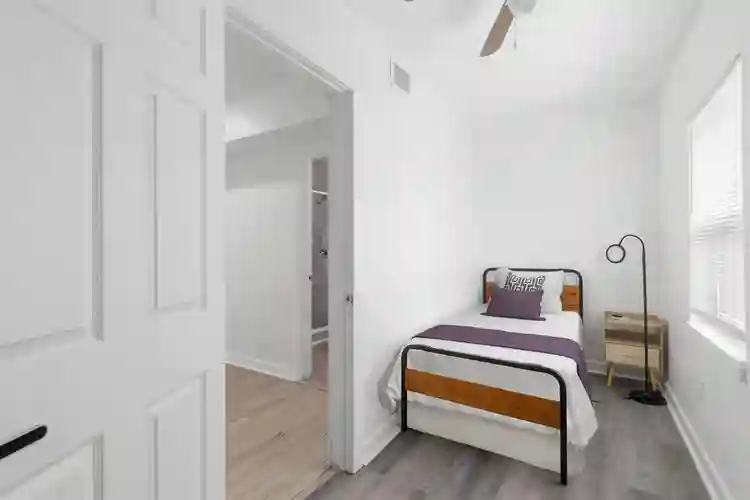 3 BR in Tampa