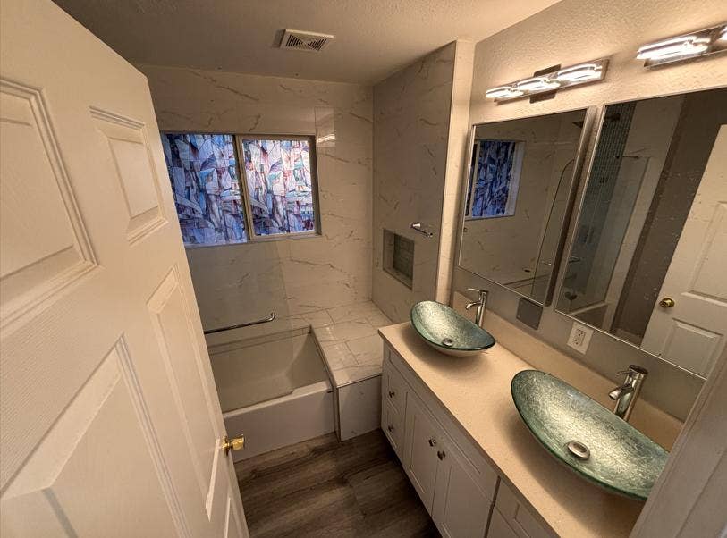 7 BR in Las Vegas