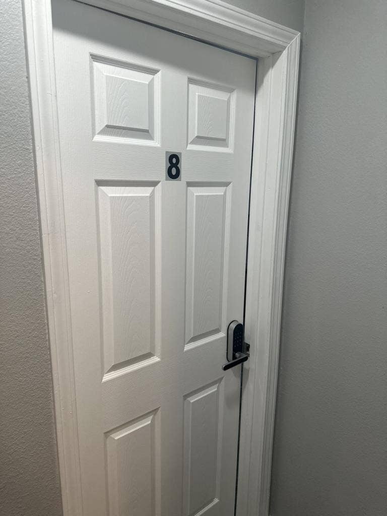 7 BR in Las Vegas