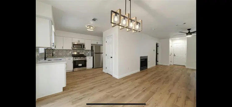 3 BR in Austin