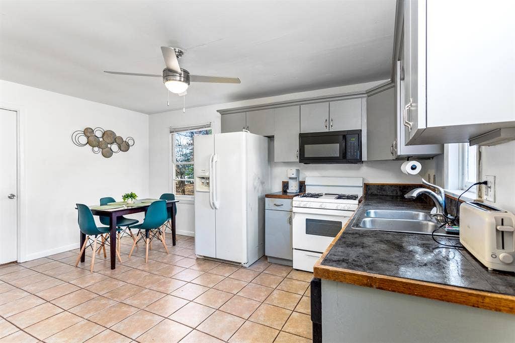 3 BR in Atlanta