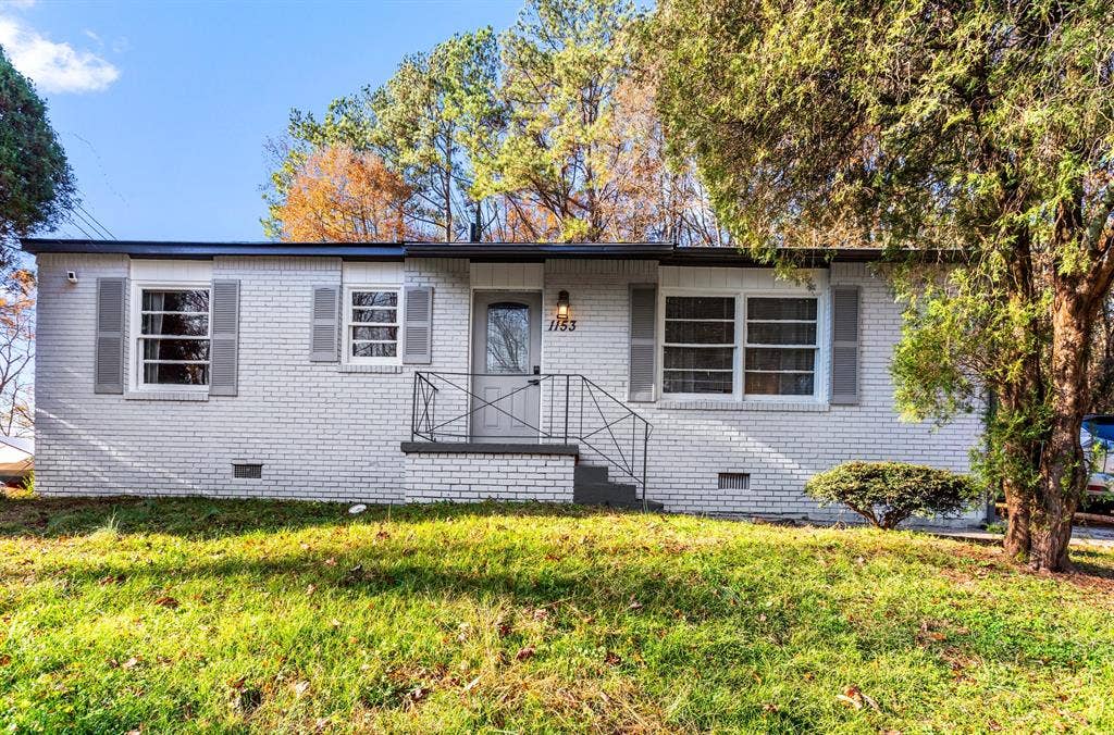 3 BR in Atlanta