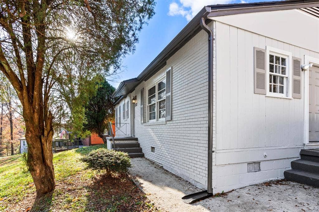 3 BR in Atlanta