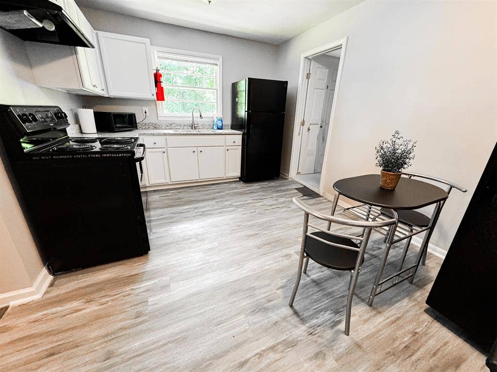 10 BR in Decatur