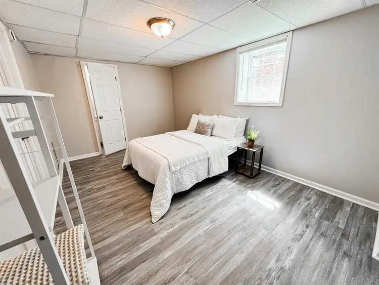 10 BR in Decatur