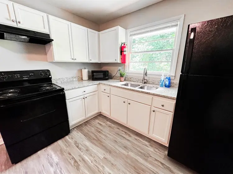 10 BR in Decatur