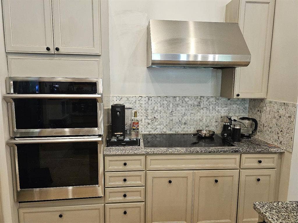 5 BR in Cedar Hill