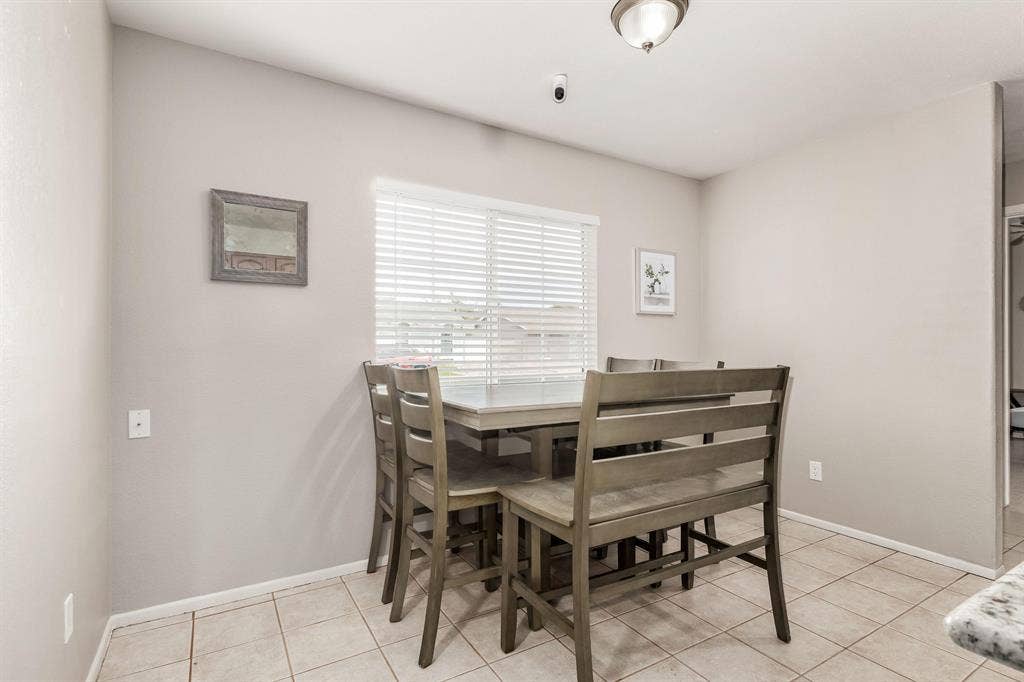 8 BR in Mesa