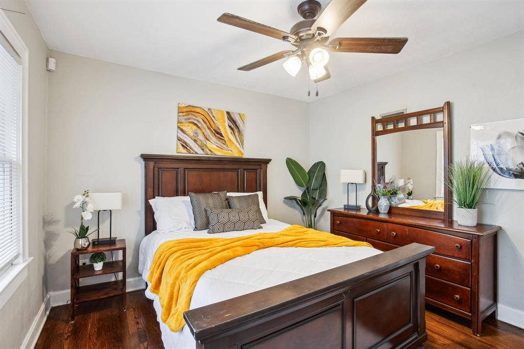4 BR in Kansas City