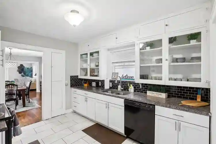 4 BR in Kansas City