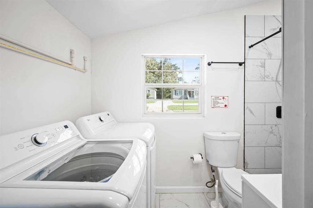 6 BR in Jacksonville