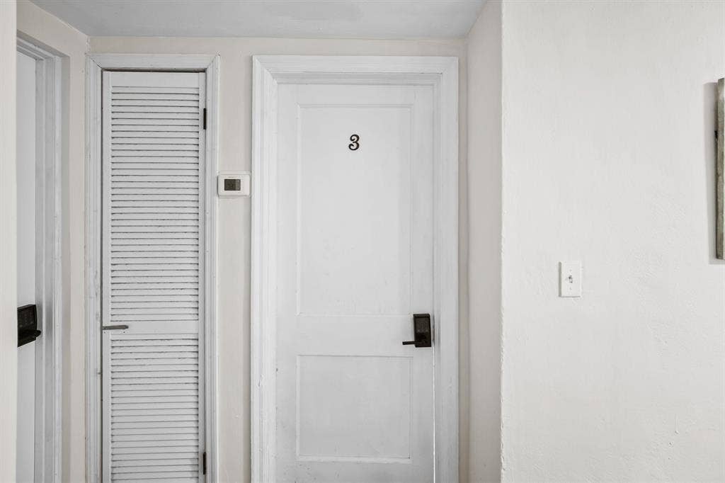 6 BR in Jacksonville