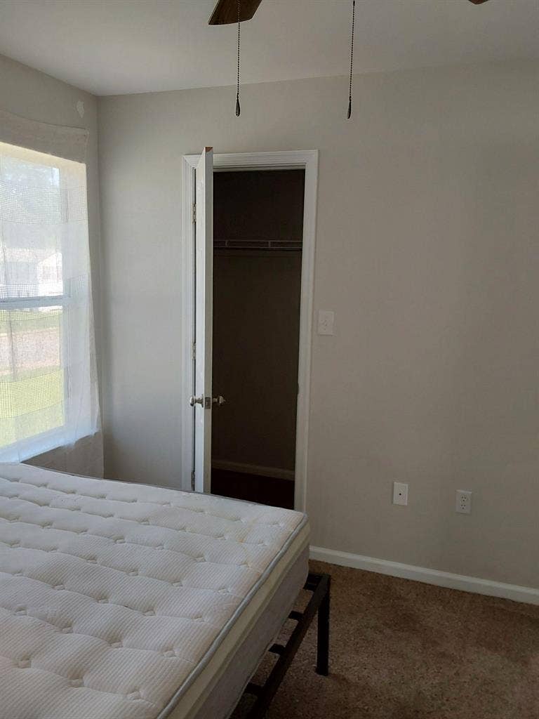2 BR in Hampton