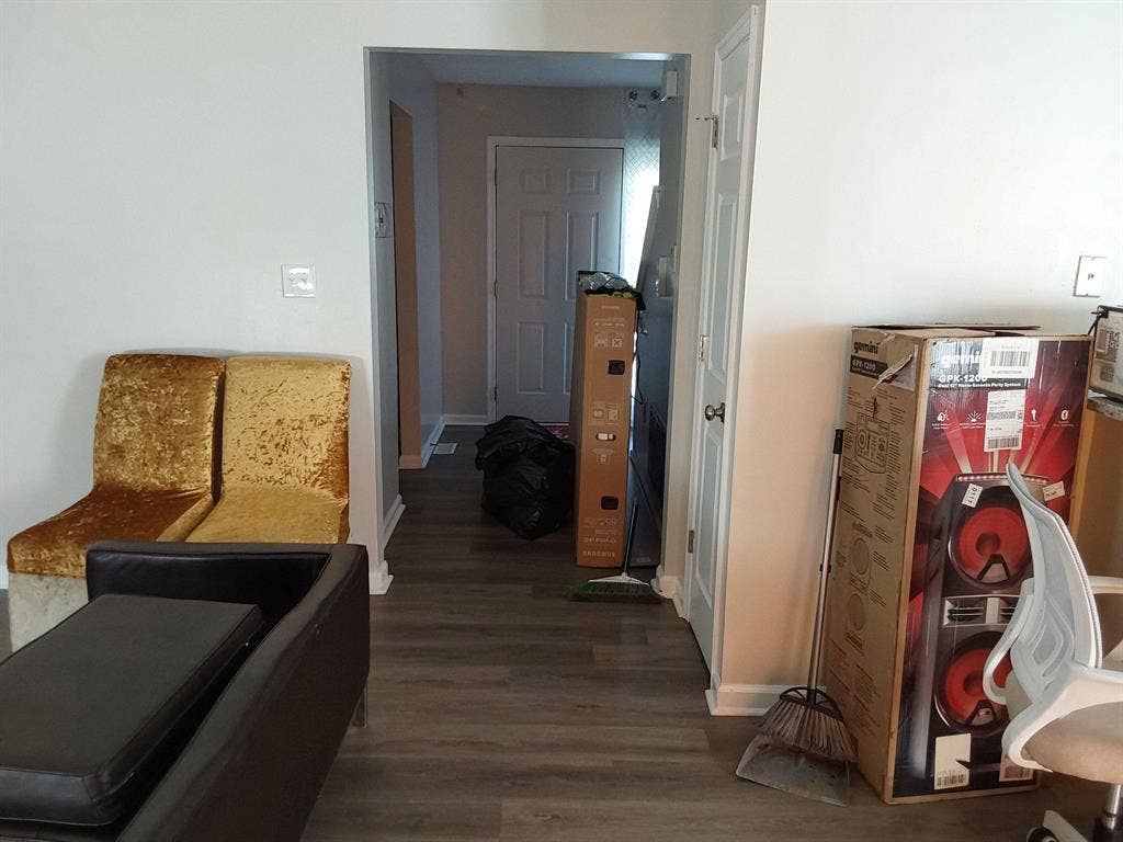 2 BR in Hampton