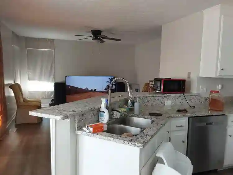 2 BR in Hampton
