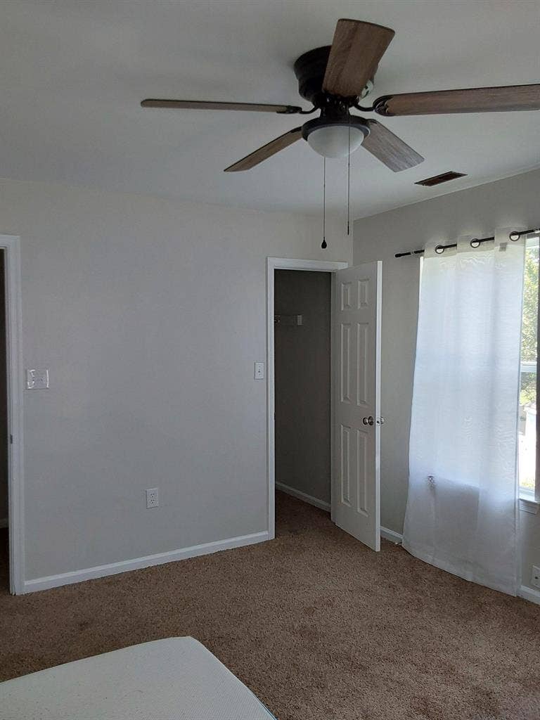 2 BR in Hampton