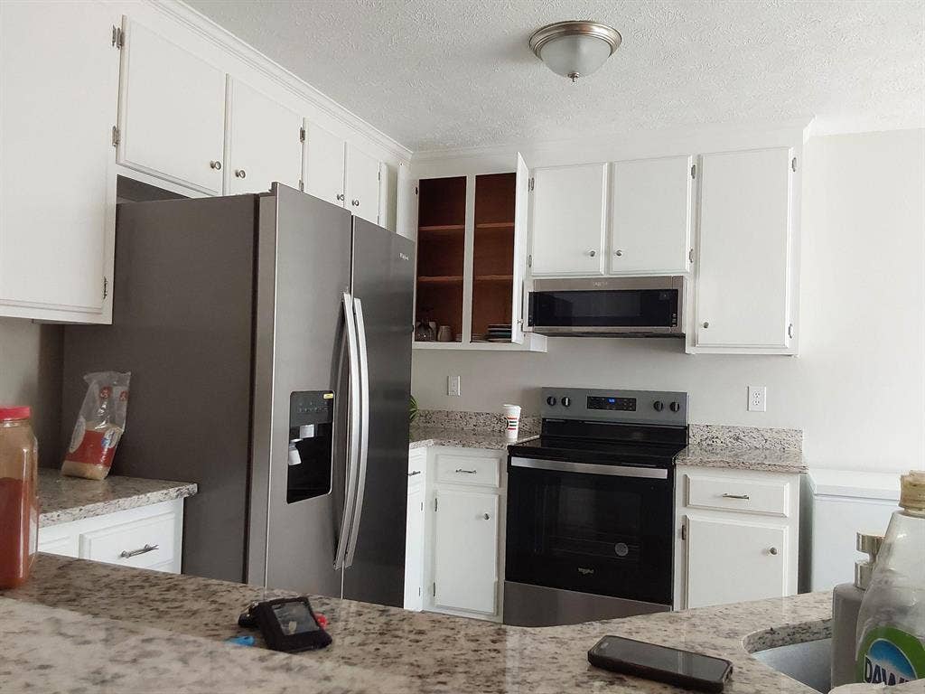 2 BR in Hampton