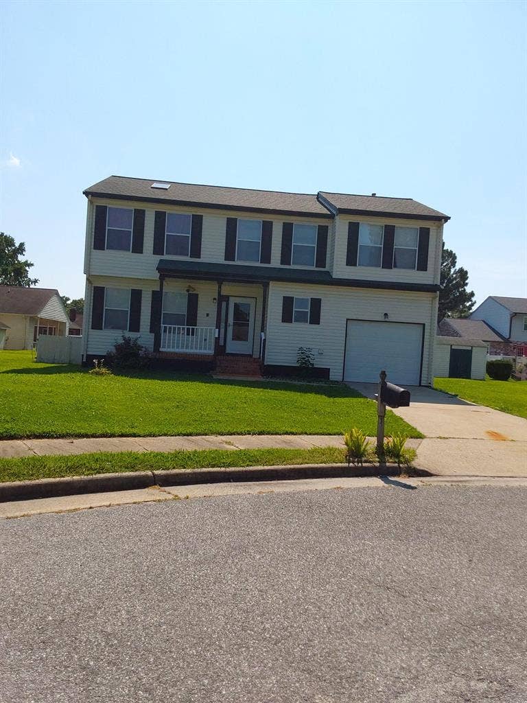 2 BR in Hampton