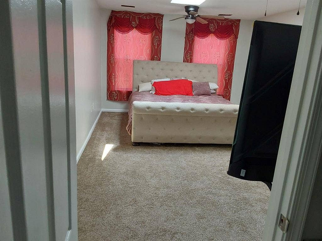 2 BR in Hampton