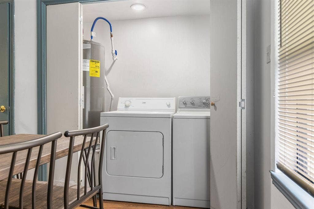 3 BR in Dallas