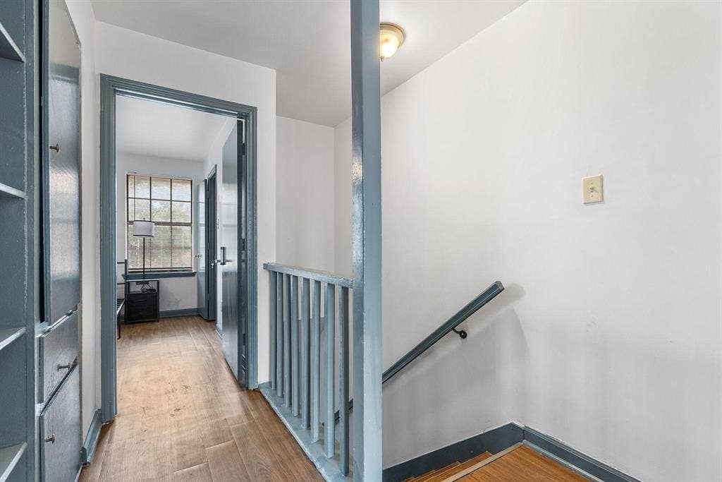 3 BR in Dallas