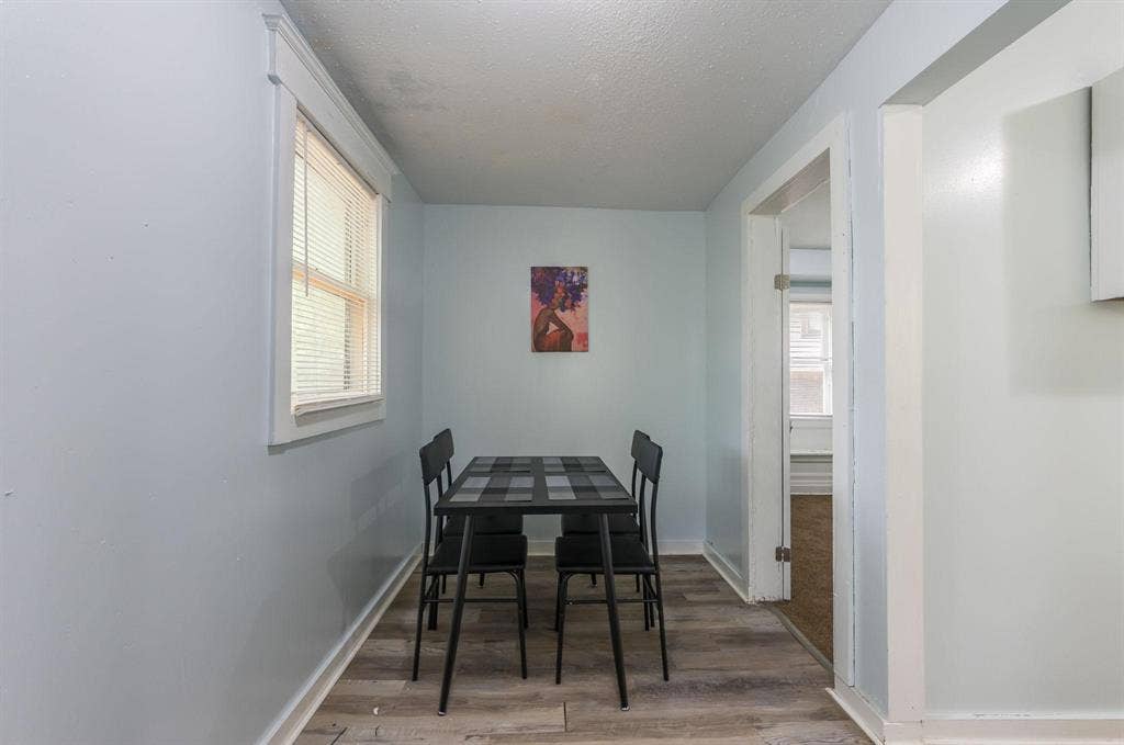 6 BR in Kansas City