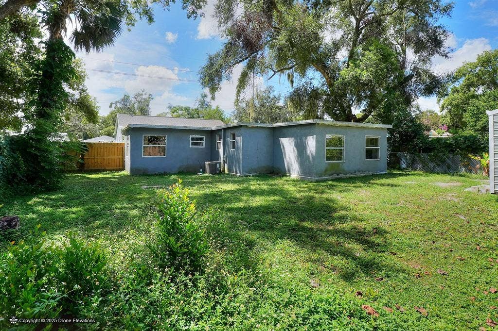 9 BR in Tampa