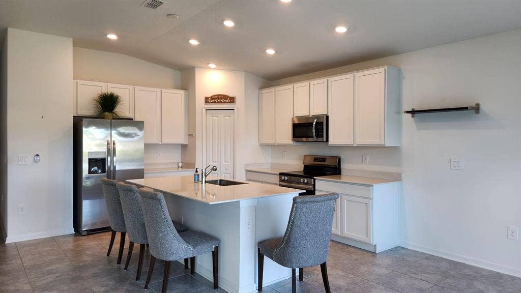 2 BR in Kissimmee