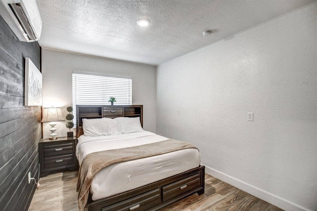 1 BR in Mesa