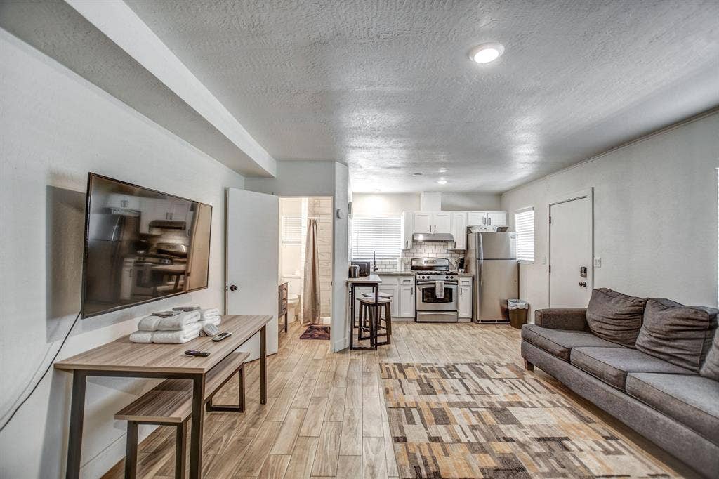 1 BR in Mesa