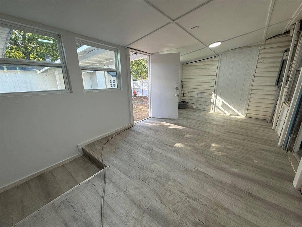 5 BR in Arlington