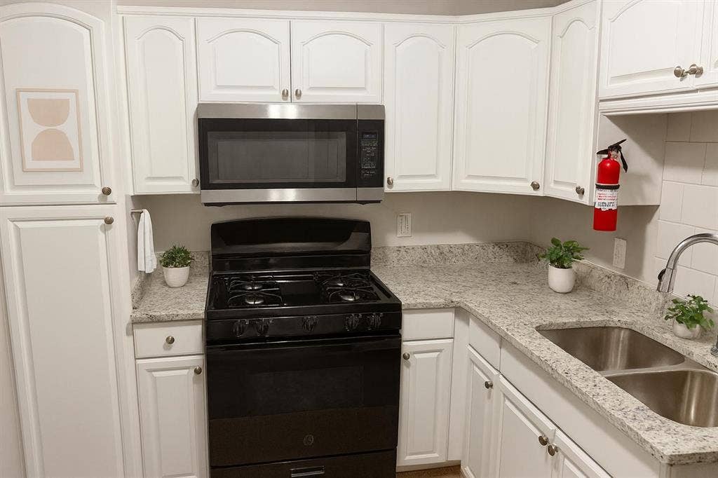 9 BR in Atlanta