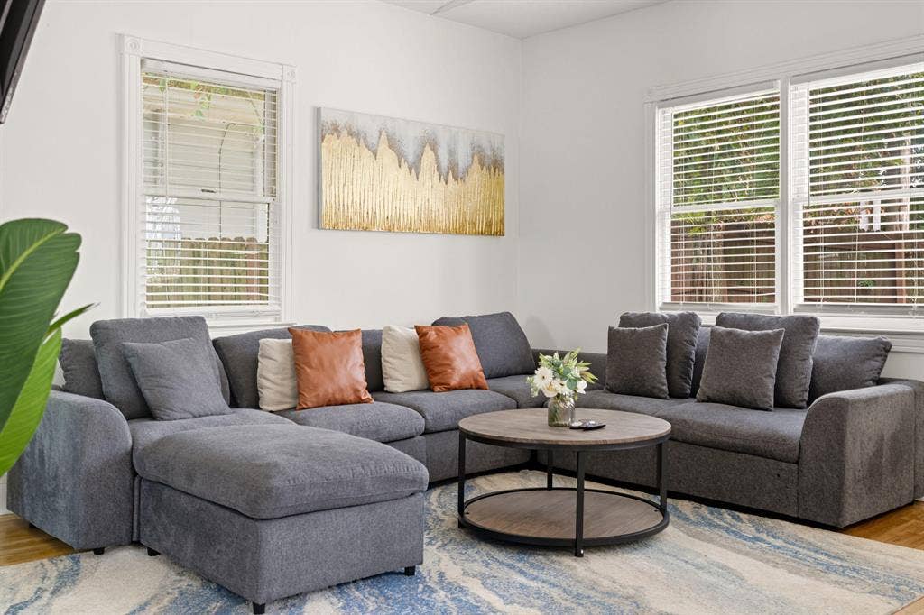 4 BR in Atlanta