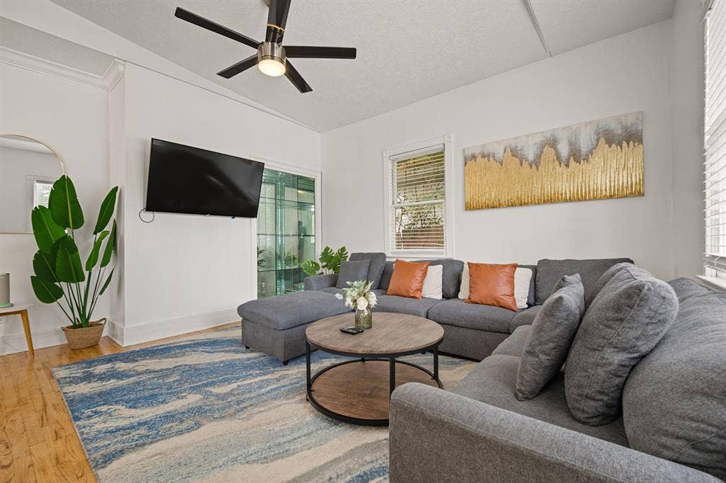 4 BR in Atlanta