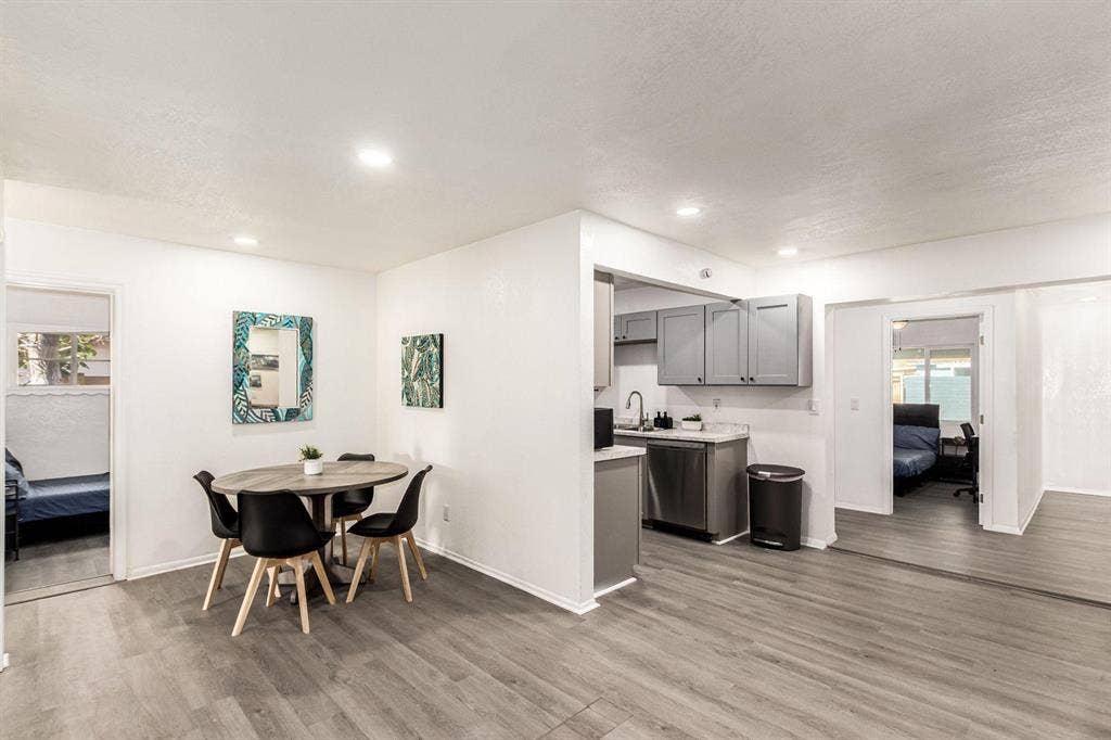 10 BR in Phoenix