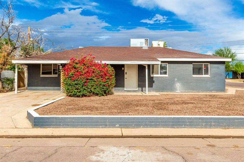 10 BR in Phoenix