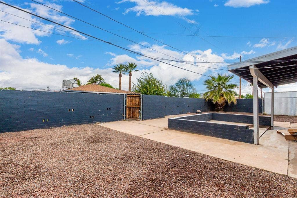10 BR in Phoenix