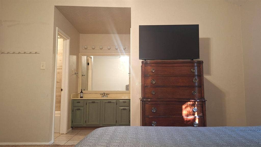 4 BR in Houston