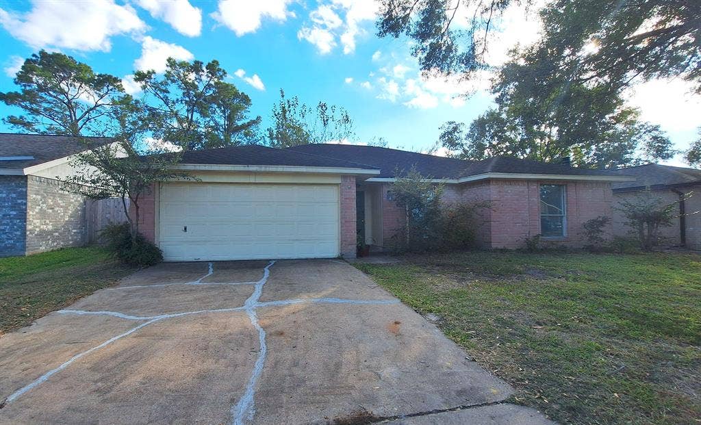 4 BR in Houston
