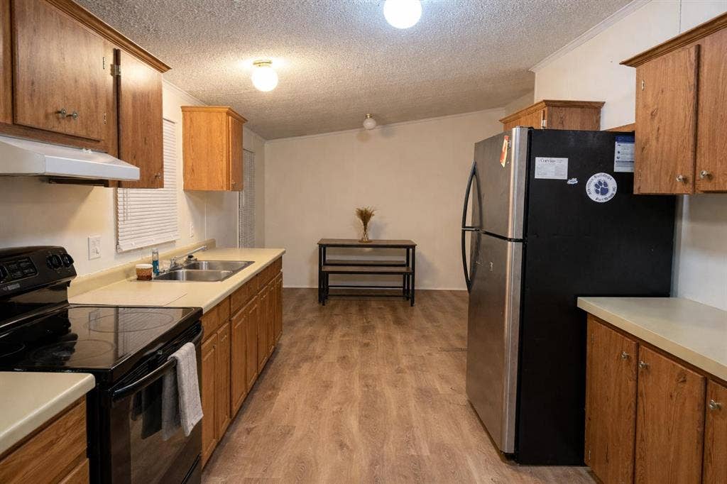 4 BR in Fayetteville