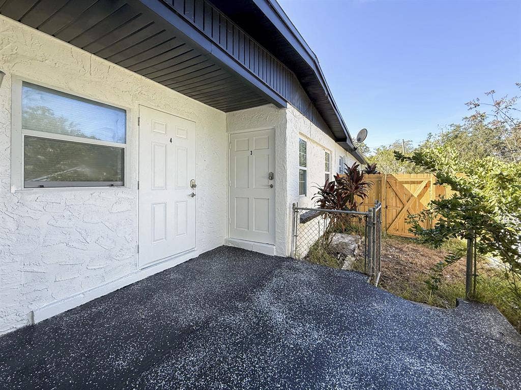 10 BR in Tampa