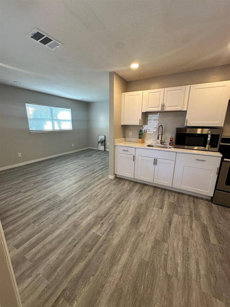 1 BR in Clearwater